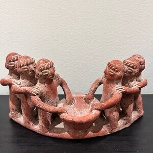 Circle of Friend-Terracotta Figurine Circle Sculpture Candle Holder